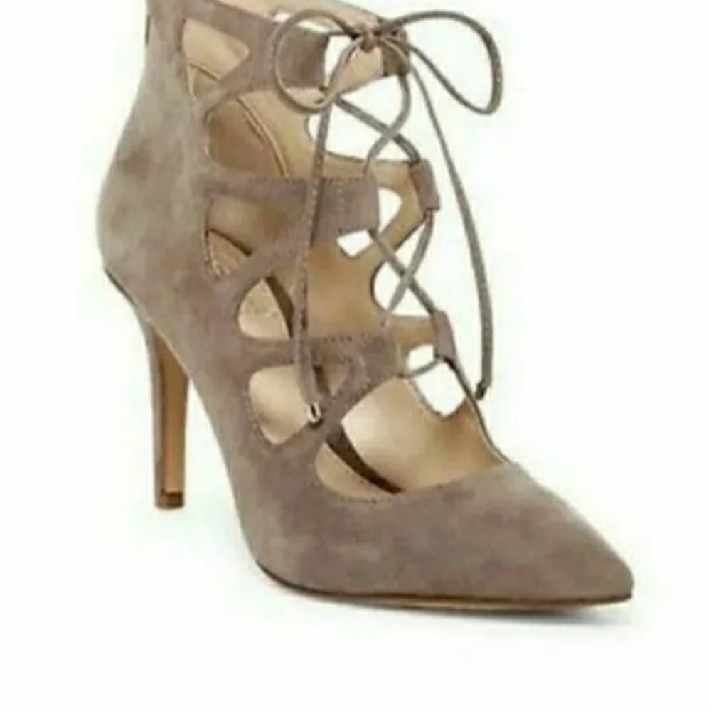 Vince camuto